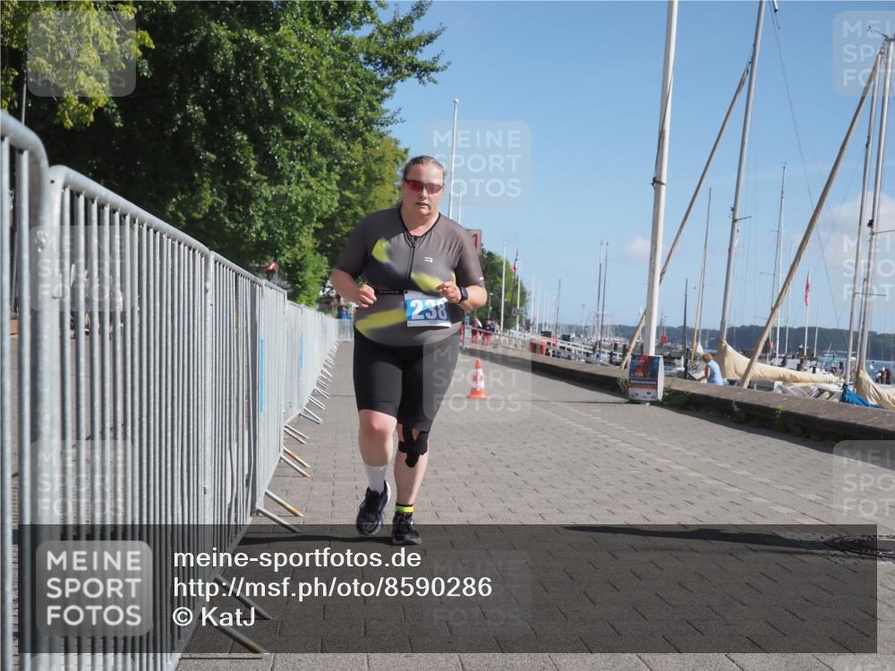 17.08.2025 - KN Förde Triathlon 2025 KatJ http://msf.ph/oto/8590286 17.08.2025 10:44:29 Laufen 238 meine-sportfotos.de