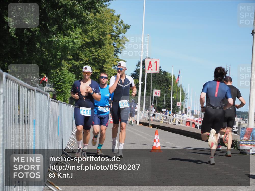 17.08.2025 - KN Förde Triathlon 2025 KatJ http://msf.ph/oto/8590287 17.08.2025 13:35:30 Laufen 420, 441, 476, 487 meine-sportfotos.de