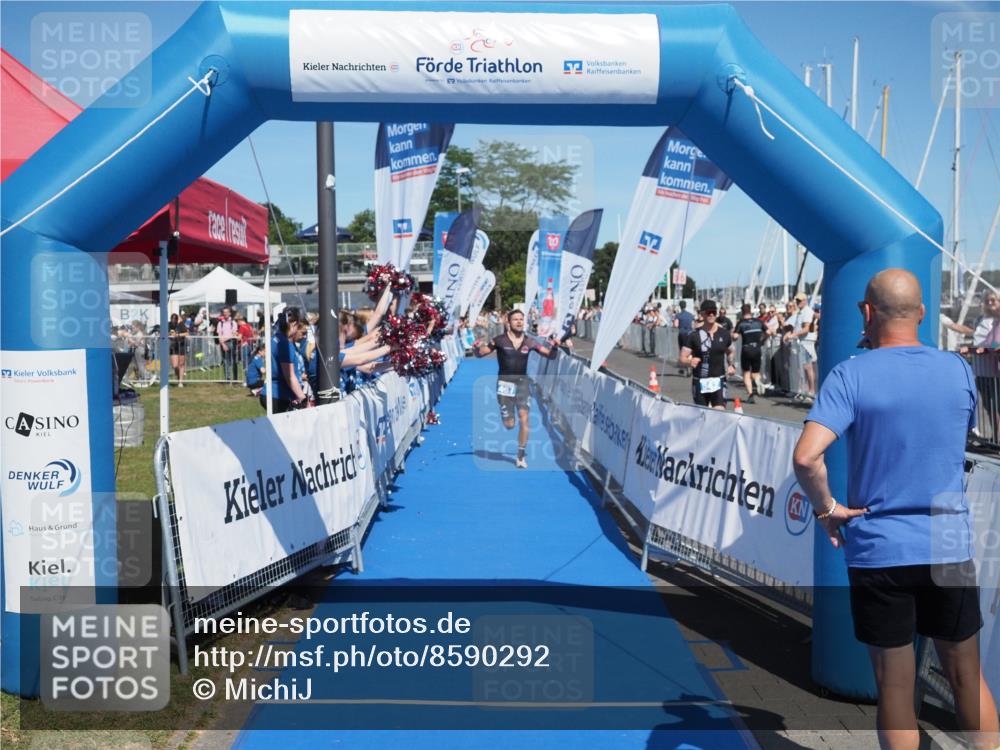 17.08.2025 - KN Förde Triathlon 2025 MichiJ http://msf.ph/oto/8590292 17.08.2025 13:49:29 Laufen 467 meine-sportfotos.de