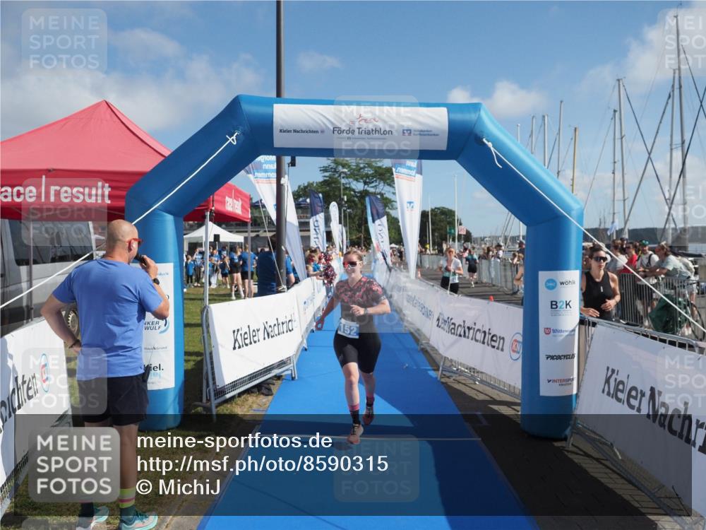 17.08.2025 - KN Förde Triathlon 2025 MichiJ http://msf.ph/oto/8590315 17.08.2025 10:31:53 Laufen 152 meine-sportfotos.de