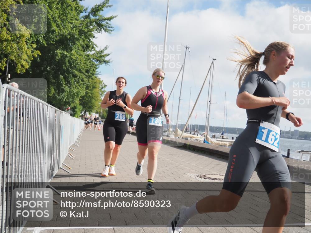 17.08.2025 - KN Förde Triathlon 2025 KatJ http://msf.ph/oto/8590323 17.08.2025 10:17:11 Laufen 130, 162, 208, 244 meine-sportfotos.de