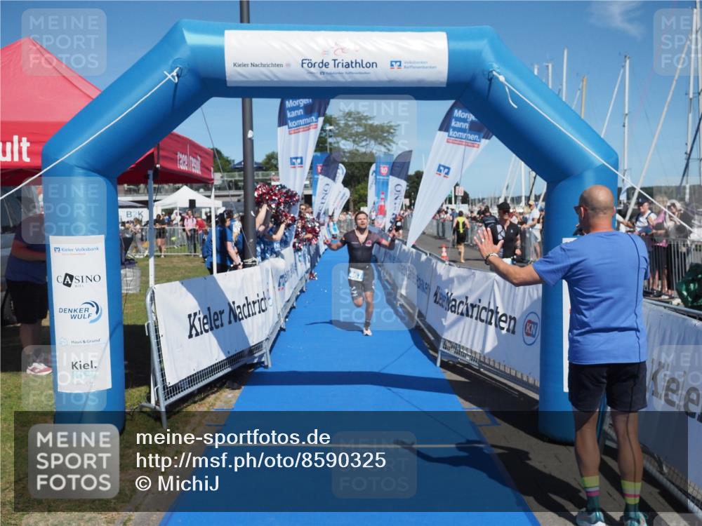 17.08.2025 - KN Förde Triathlon 2025 MichiJ http://msf.ph/oto/8590325 17.08.2025 13:49:30 Laufen 467 meine-sportfotos.de