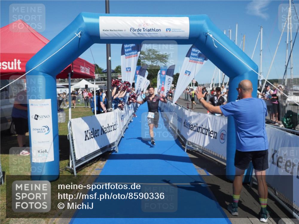 17.08.2025 - KN Förde Triathlon 2025 MichiJ http://msf.ph/oto/8590336 17.08.2025 13:49:30 Laufen 467 meine-sportfotos.de