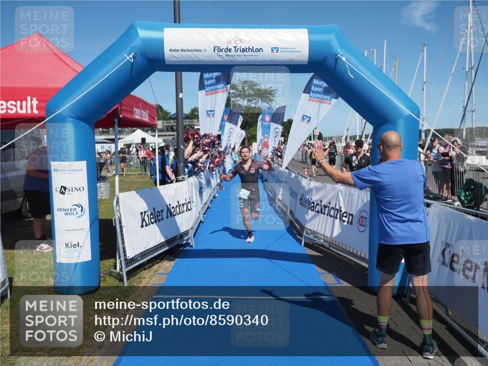17.08.2025 - KN Förde Triathlon 2025 MichiJ http://msf.ph/oto/8590340 17.08.2025 13:49:30 Laufen 467 meine-sportfotos.de