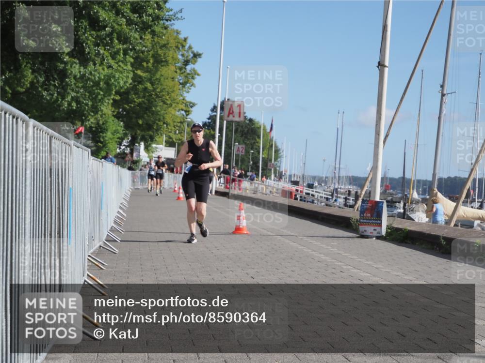 17.08.2025 - KN Förde Triathlon 2025 KatJ http://msf.ph/oto/8590364 17.08.2025 10:45:03 Laufen 197 meine-sportfotos.de