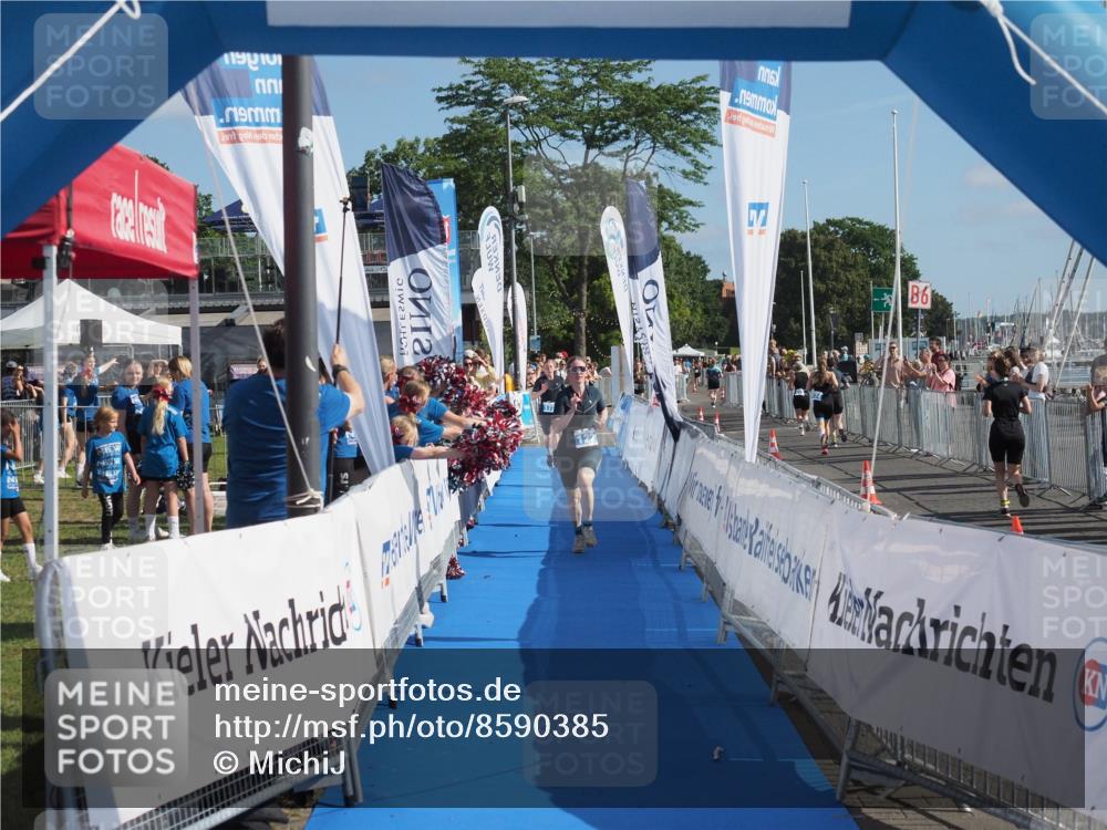 17.08.2025 - KN Förde Triathlon 2025 MichiJ http://msf.ph/oto/8590385 17.08.2025 10:32:11 Laufen 122 meine-sportfotos.de