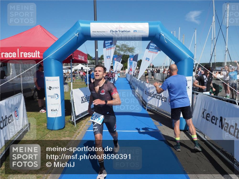 17.08.2025 - KN Förde Triathlon 2025 MichiJ http://msf.ph/oto/8590391 17.08.2025 13:49:31 Laufen 467 meine-sportfotos.de