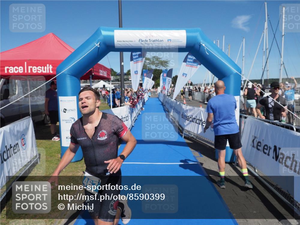 17.08.2025 - KN Förde Triathlon 2025 MichiJ http://msf.ph/oto/8590399 17.08.2025 13:49:32 Laufen 467 meine-sportfotos.de