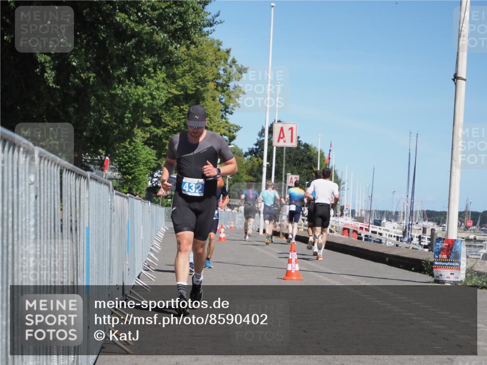 17.08.2025 - KN Förde Triathlon 2025 KatJ http://msf.ph/oto/8590402 17.08.2025 13:35:37 Laufen 424, 432, 476, 500 meine-sportfotos.de