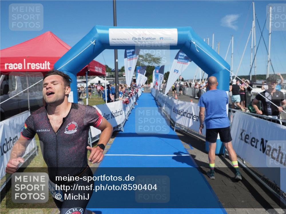 17.08.2025 - KN Förde Triathlon 2025 MichiJ http://msf.ph/oto/8590404 17.08.2025 13:49:32 Laufen 467 meine-sportfotos.de