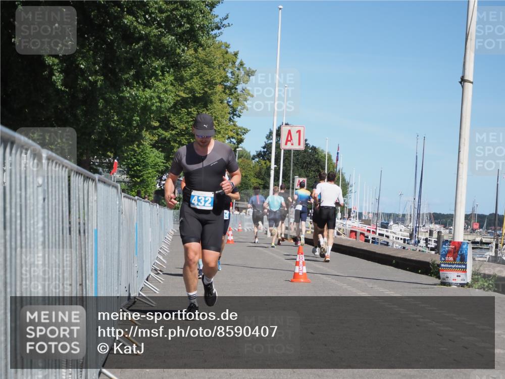 17.08.2025 - KN Förde Triathlon 2025 KatJ http://msf.ph/oto/8590407 17.08.2025 13:35:37 Laufen 424, 432, 476, 500 meine-sportfotos.de