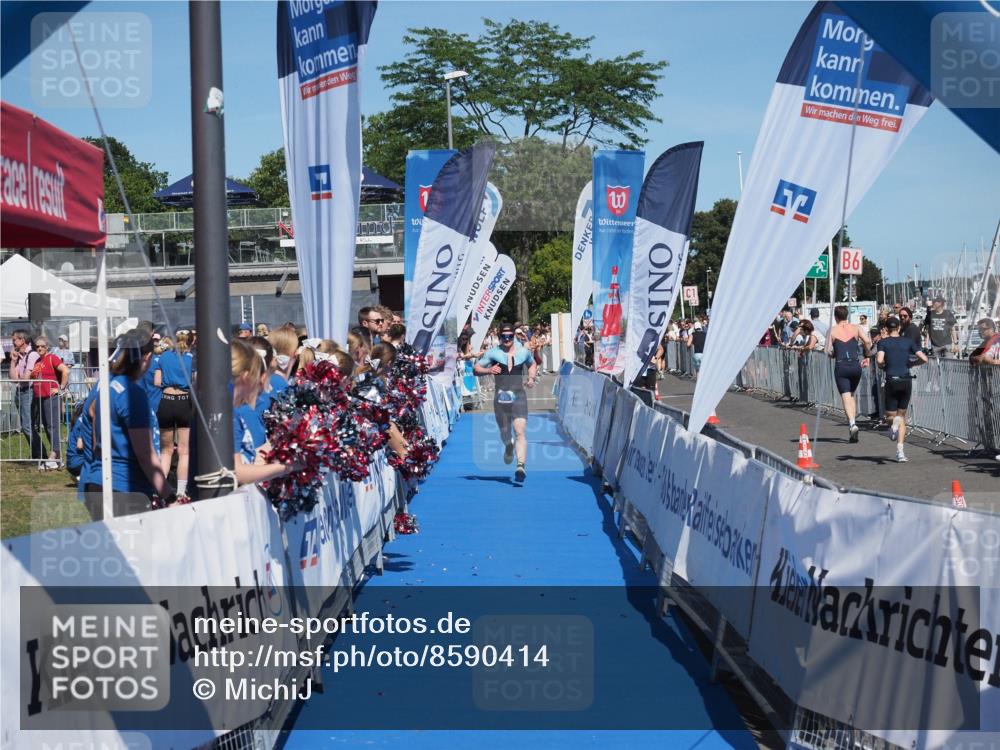 17.08.2025 - KN Förde Triathlon 2025 MichiJ http://msf.ph/oto/8590414 17.08.2025 13:49:44 Laufen 461 meine-sportfotos.de