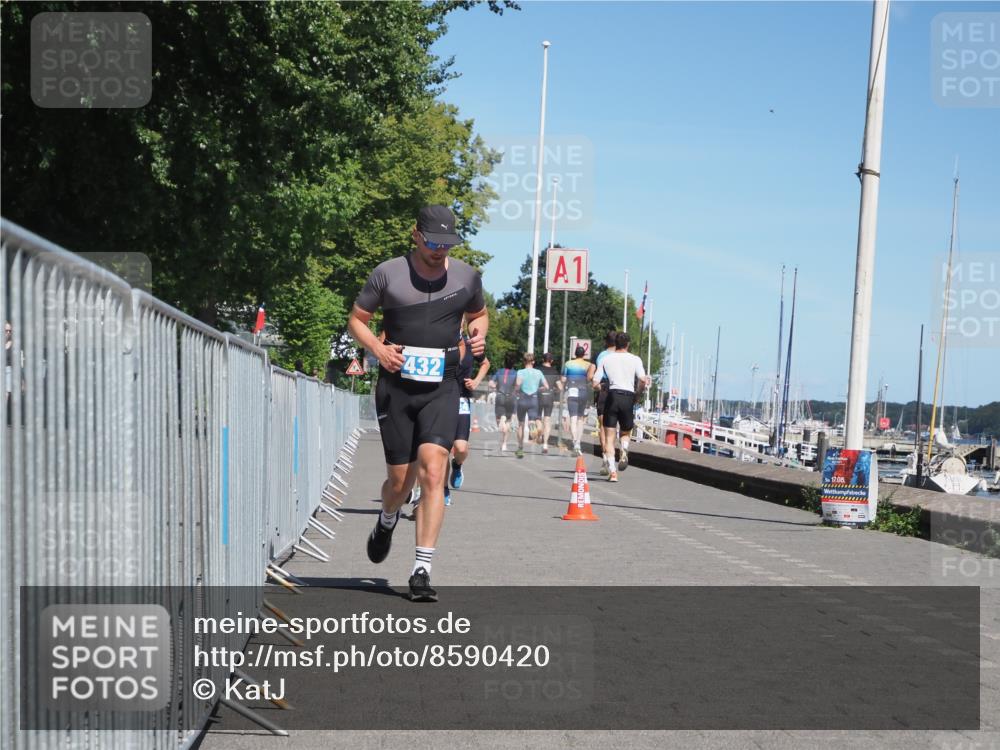 17.08.2025 - KN Förde Triathlon 2025 KatJ http://msf.ph/oto/8590420 17.08.2025 13:35:37 Laufen 424, 432, 476, 500 meine-sportfotos.de