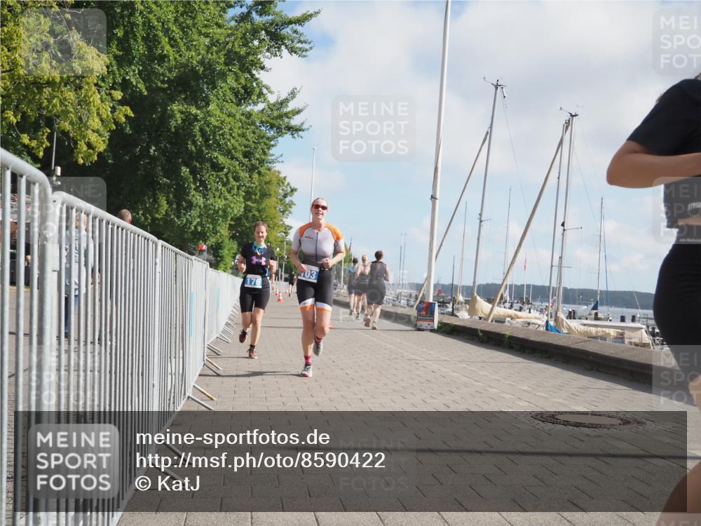 17.08.2025 - KN Förde Triathlon 2025 KatJ http://msf.ph/oto/8590422 17.08.2025 10:17:22 Laufen 103, 176, 180, 244 meine-sportfotos.de