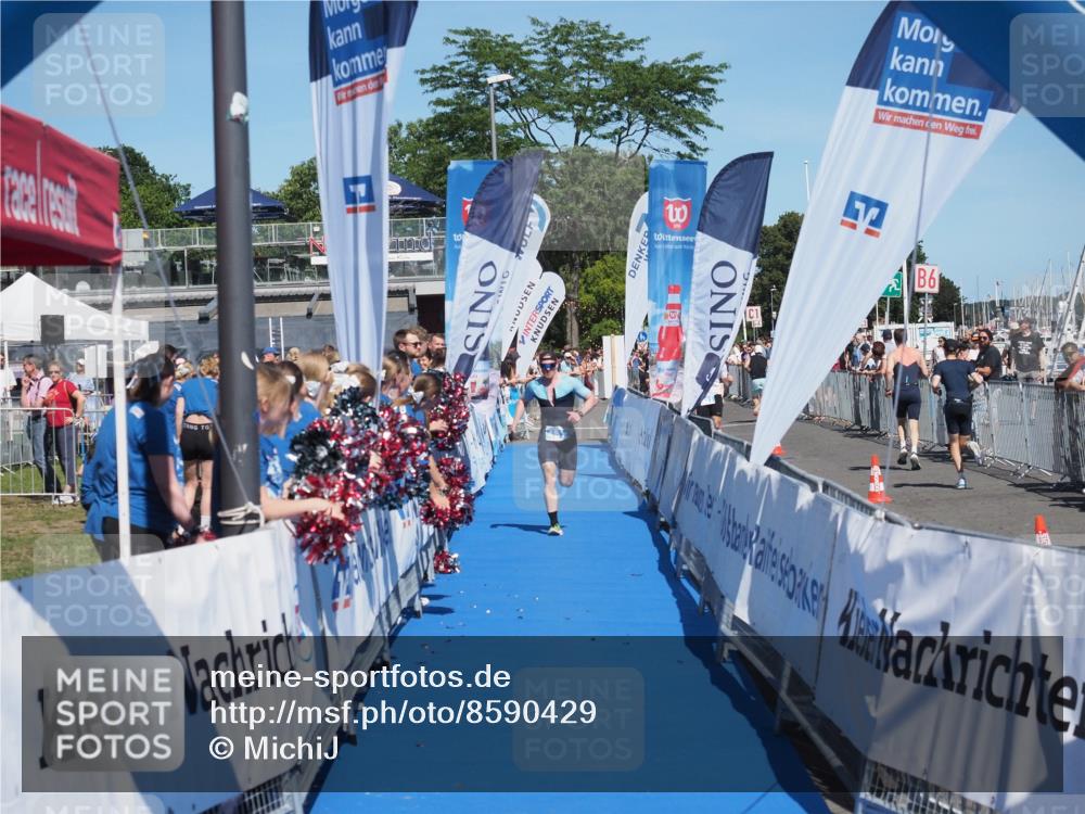 17.08.2025 - KN Förde Triathlon 2025 MichiJ http://msf.ph/oto/8590429 17.08.2025 13:49:44 Laufen 461 meine-sportfotos.de
