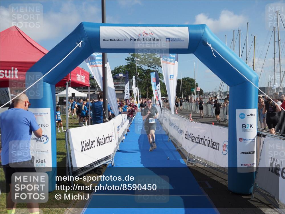 17.08.2025 - KN Förde Triathlon 2025 MichiJ http://msf.ph/oto/8590450 17.08.2025 10:32:13 Laufen 122, 173 meine-sportfotos.de