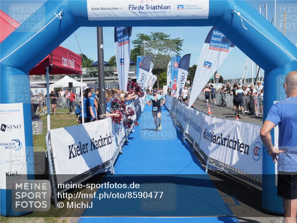 17.08.2025 - KN Förde Triathlon 2025 MichiJ http://msf.ph/oto/8590477 17.08.2025 13:49:45 Laufen 461 meine-sportfotos.de