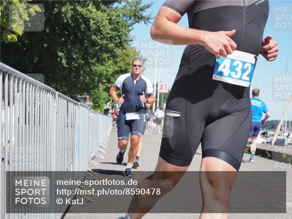 17.08.2025 - KN Förde Triathlon 2025 KatJ http://msf.ph/oto/8590478 17.08.2025 13:35:40 Laufen 424, 432, 500 meine-sportfotos.de