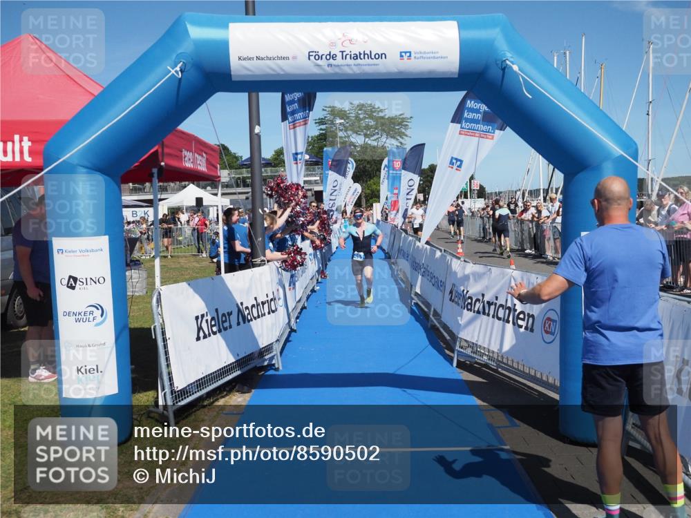 17.08.2025 - KN Förde Triathlon 2025 MichiJ http://msf.ph/oto/8590502 17.08.2025 13:49:46 Laufen 461 meine-sportfotos.de