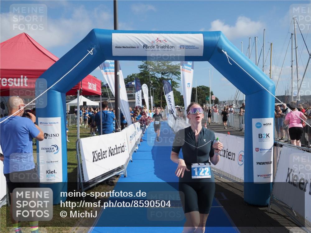 17.08.2025 - KN Förde Triathlon 2025 MichiJ http://msf.ph/oto/8590504 17.08.2025 10:32:15 Laufen 122, 173 meine-sportfotos.de