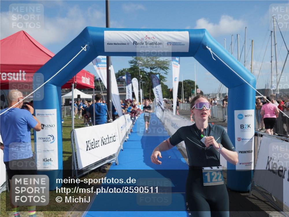 17.08.2025 - KN Förde Triathlon 2025 MichiJ http://msf.ph/oto/8590511 17.08.2025 10:32:15 Laufen 122, 173 meine-sportfotos.de