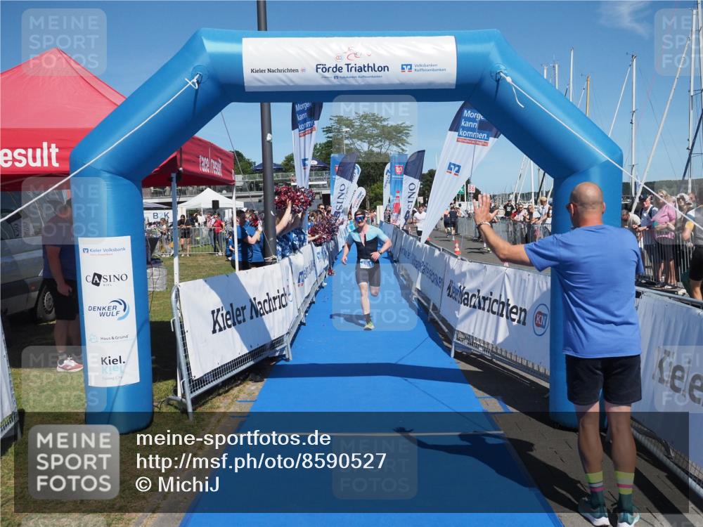 17.08.2025 - KN Förde Triathlon 2025 MichiJ http://msf.ph/oto/8590527 17.08.2025 13:49:46 Laufen 461 meine-sportfotos.de