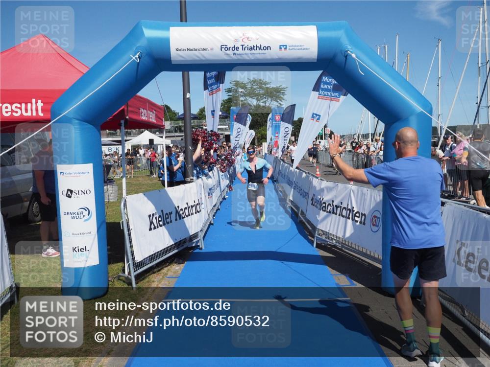 17.08.2025 - KN Förde Triathlon 2025 MichiJ http://msf.ph/oto/8590532 17.08.2025 13:49:47 Laufen 461 meine-sportfotos.de