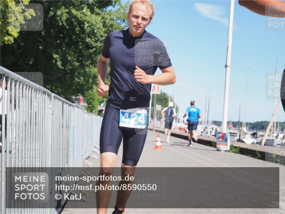 17.08.2025 - KN Förde Triathlon 2025 KatJ http://msf.ph/oto/8590550 17.08.2025 13:35:43 Laufen 424, 432, 498, 500 meine-sportfotos.de