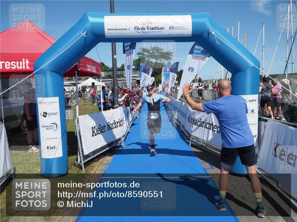 17.08.2025 - KN Förde Triathlon 2025 MichiJ http://msf.ph/oto/8590551 17.08.2025 13:49:47 Laufen 461 meine-sportfotos.de