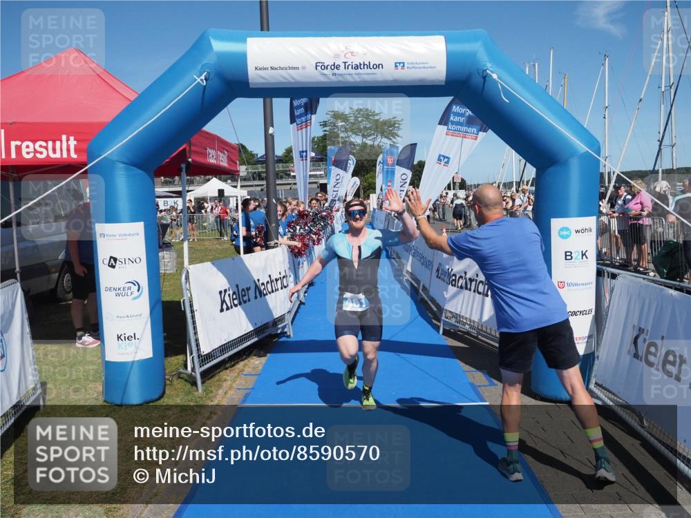 17.08.2025 - KN Förde Triathlon 2025 MichiJ http://msf.ph/oto/8590570 17.08.2025 13:49:48 Laufen 461 meine-sportfotos.de