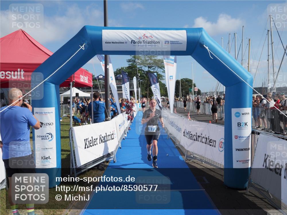 17.08.2025 - KN Förde Triathlon 2025 MichiJ http://msf.ph/oto/8590577 17.08.2025 10:32:17 Laufen 122, 173 meine-sportfotos.de
