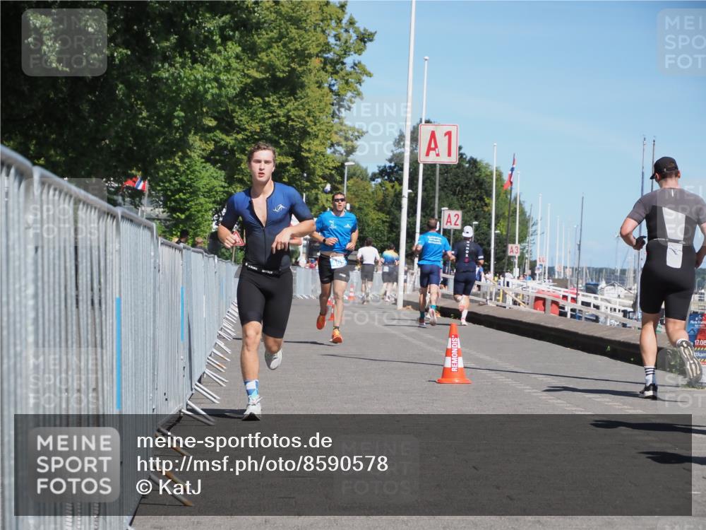 17.08.2025 - KN Förde Triathlon 2025 KatJ http://msf.ph/oto/8590578 17.08.2025 13:35:48 Laufen 455, 472, 498 meine-sportfotos.de