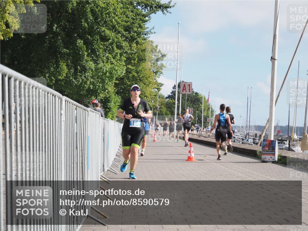 17.08.2025 - KN Förde Triathlon 2025 KatJ http://msf.ph/oto/8590579 17.08.2025 10:17:36 Laufen 102, 160, 186 meine-sportfotos.de