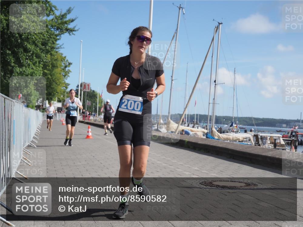 17.08.2025 - KN Förde Triathlon 2025 KatJ http://msf.ph/oto/8590582 17.08.2025 10:45:19 Laufen 118, 200, 249 meine-sportfotos.de