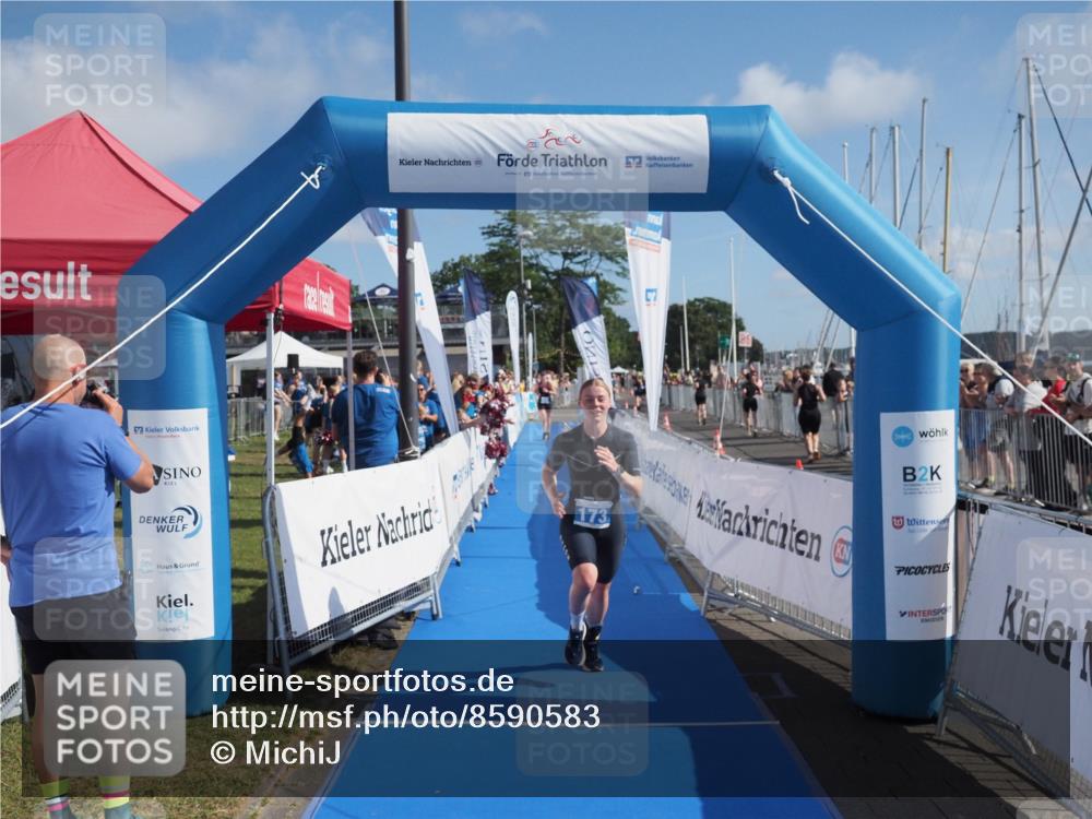 17.08.2025 - KN Förde Triathlon 2025 MichiJ http://msf.ph/oto/8590583 17.08.2025 10:32:17 Laufen 122, 173 meine-sportfotos.de