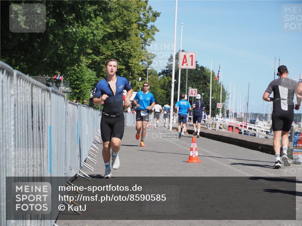 17.08.2025 - KN Förde Triathlon 2025 KatJ http://msf.ph/oto/8590585 17.08.2025 13:35:48 Laufen 455, 472, 498 meine-sportfotos.de