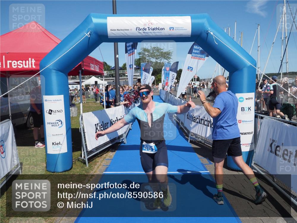 17.08.2025 - KN Förde Triathlon 2025 MichiJ http://msf.ph/oto/8590586 17.08.2025 13:49:48 Laufen 461 meine-sportfotos.de