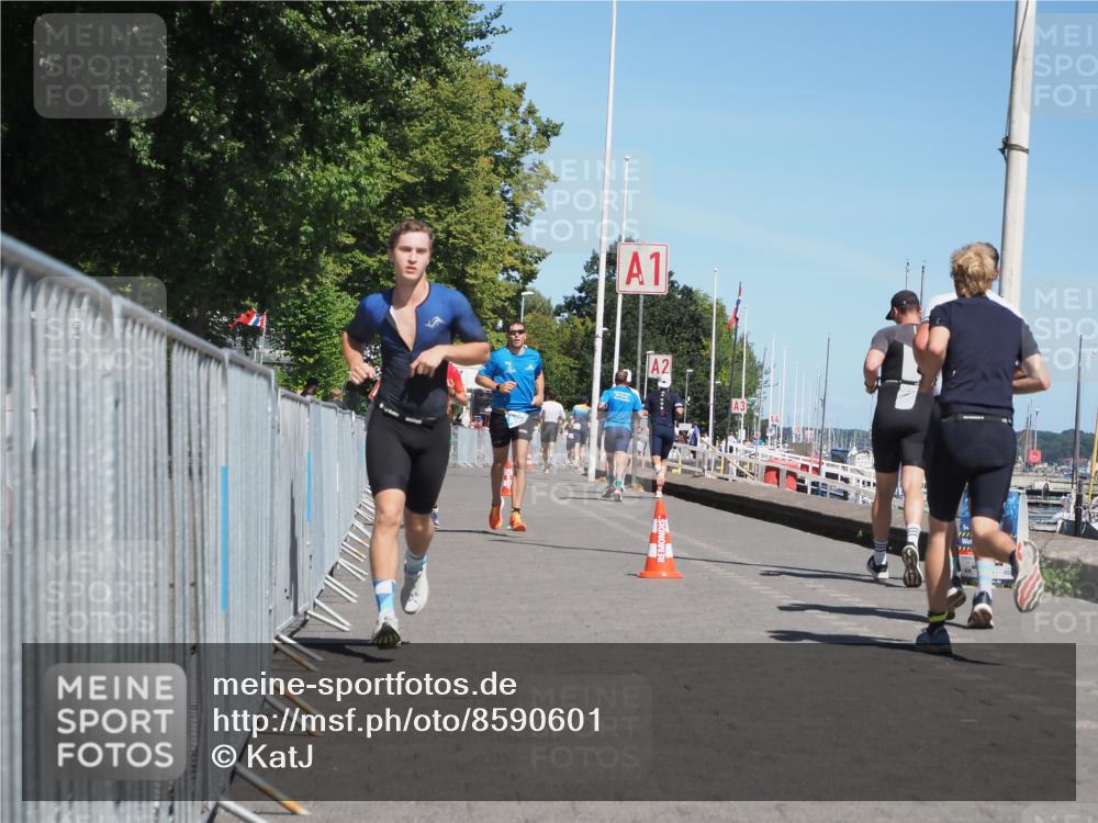 17.08.2025 - KN Förde Triathlon 2025 KatJ http://msf.ph/oto/8590601 17.08.2025 13:35:48 Laufen 455, 472, 498 meine-sportfotos.de