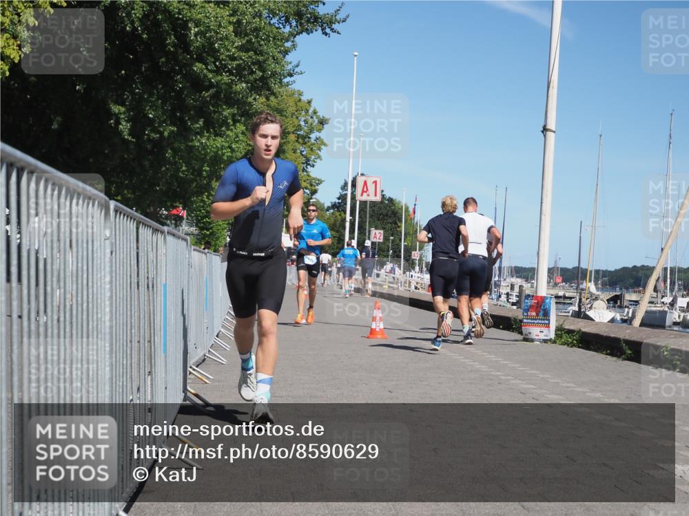 17.08.2025 - KN Förde Triathlon 2025 KatJ http://msf.ph/oto/8590629 17.08.2025 13:35:49 Laufen 455, 472, 498 meine-sportfotos.de