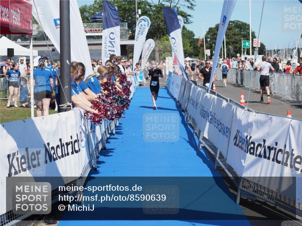 17.08.2025 - KN Förde Triathlon 2025 MichiJ http://msf.ph/oto/8590639 17.08.2025 13:50:06 Laufen 411 meine-sportfotos.de