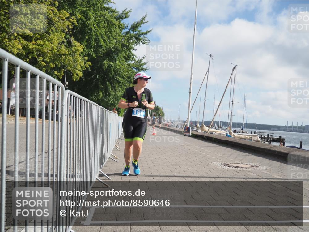 17.08.2025 - KN Förde Triathlon 2025 KatJ http://msf.ph/oto/8590646 17.08.2025 10:17:39 Laufen 102, 156, 160, 186 meine-sportfotos.de