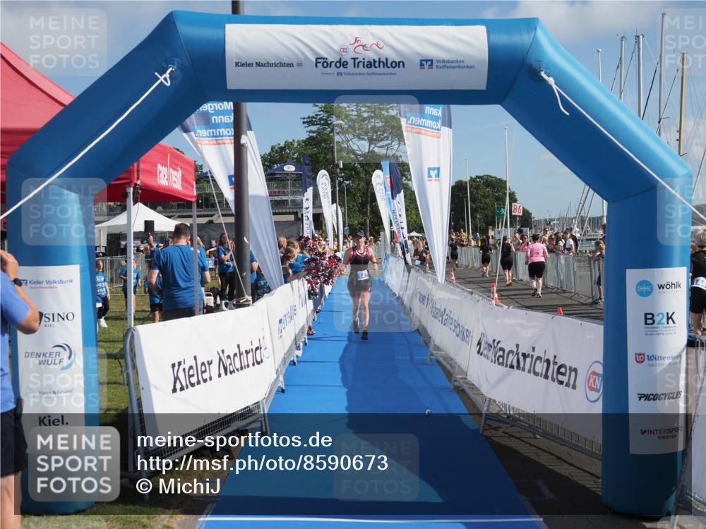 17.08.2025 - KN Förde Triathlon 2025 MichiJ http://msf.ph/oto/8590673 17.08.2025 10:32:22 Laufen 146, 173 meine-sportfotos.de