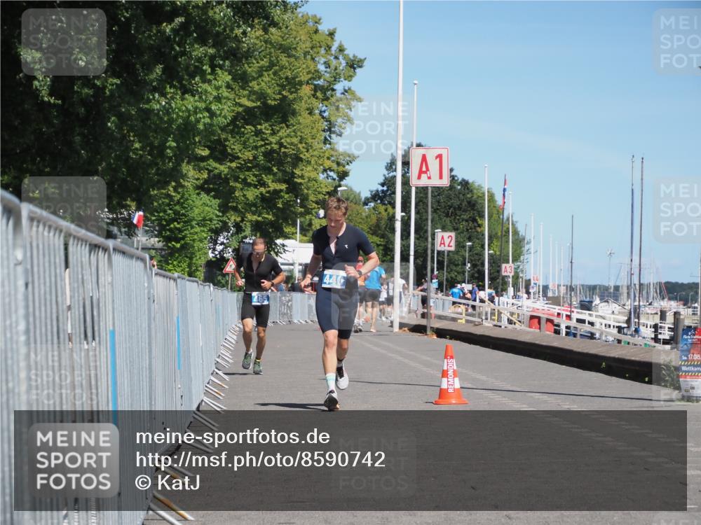 17.08.2025 - KN Förde Triathlon 2025 KatJ http://msf.ph/oto/8590742 17.08.2025 13:36:12 Laufen 440, 465 meine-sportfotos.de