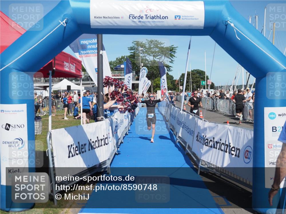 17.08.2025 - KN Förde Triathlon 2025 MichiJ http://msf.ph/oto/8590748 17.08.2025 13:50:08 Laufen 411 meine-sportfotos.de