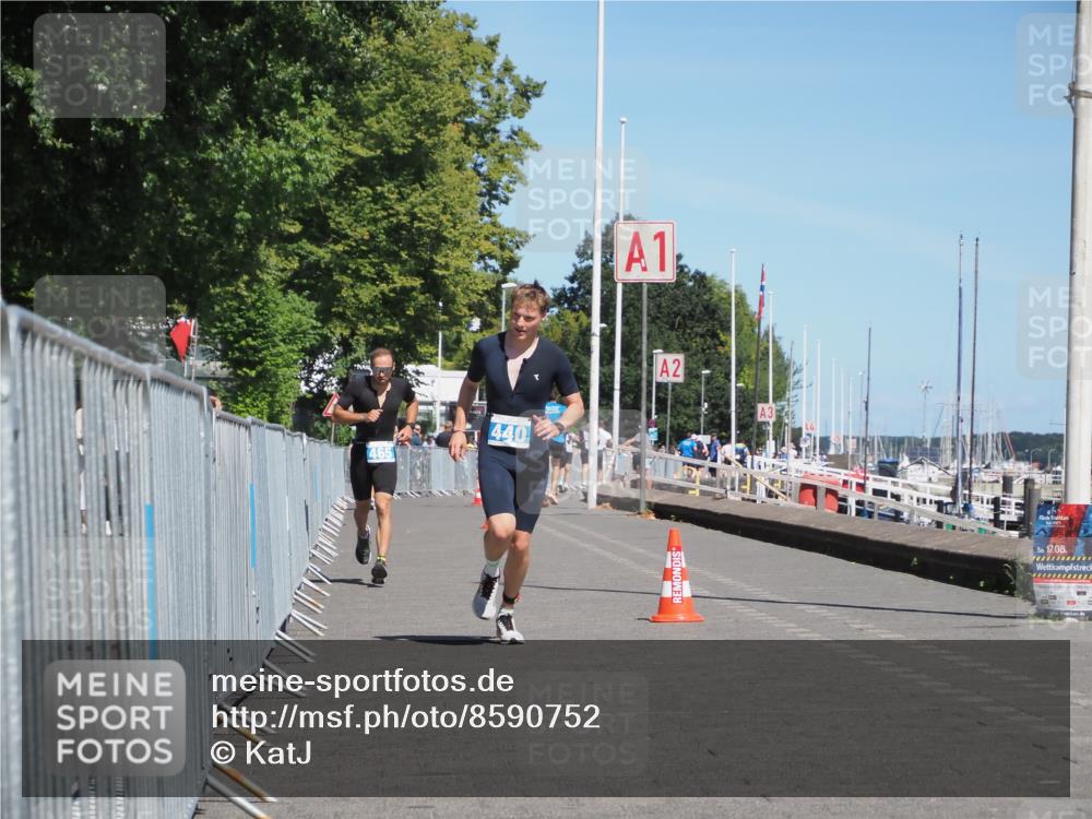 17.08.2025 - KN Förde Triathlon 2025 KatJ http://msf.ph/oto/8590752 17.08.2025 13:36:13 Laufen 440, 465 meine-sportfotos.de