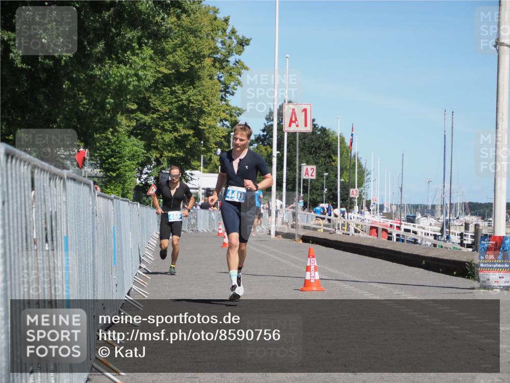 17.08.2025 - KN Förde Triathlon 2025 KatJ http://msf.ph/oto/8590756 17.08.2025 13:36:13 Laufen 440, 465 meine-sportfotos.de