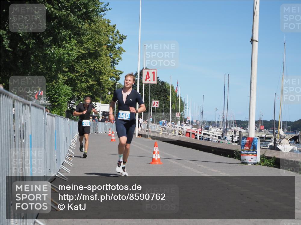 17.08.2025 - KN Förde Triathlon 2025 KatJ http://msf.ph/oto/8590762 17.08.2025 13:36:14 Laufen 440, 465 meine-sportfotos.de