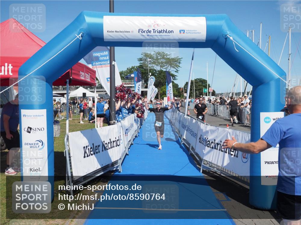17.08.2025 - KN Förde Triathlon 2025 MichiJ http://msf.ph/oto/8590764 17.08.2025 13:50:09 Laufen 411 meine-sportfotos.de