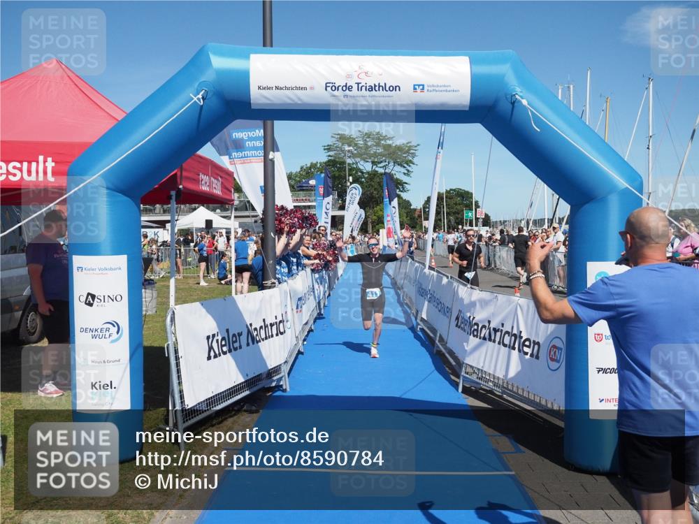 17.08.2025 - KN Förde Triathlon 2025 MichiJ http://msf.ph/oto/8590784 17.08.2025 13:50:09 Laufen 411 meine-sportfotos.de
