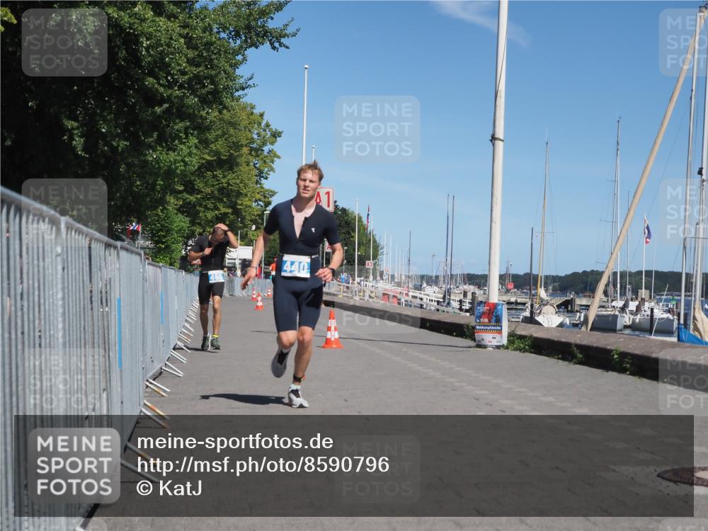 17.08.2025 - KN Förde Triathlon 2025 KatJ http://msf.ph/oto/8590796 17.08.2025 13:36:15 Laufen 440, 465 meine-sportfotos.de